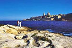 Malta: Blick auf das Meer und Valetta