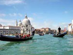 Gondeln, Urlaub in Venedig