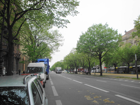 Straße UNTER DEN LINDEN