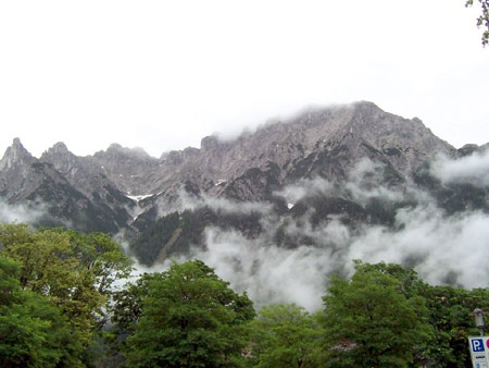 nebelwolken karwendelgebirge