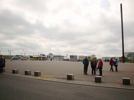 Bahnhofsvorplatz Hauptbahnhof Berlin