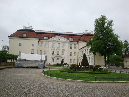 Schlosshof