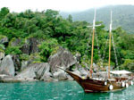Schiff vor Phuket