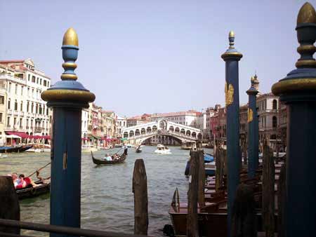 Canale Grande und Rialto-Brücke in Venedig