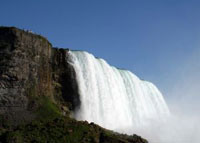 Nordamerika - Natur pur: Wasserfall in Kanada