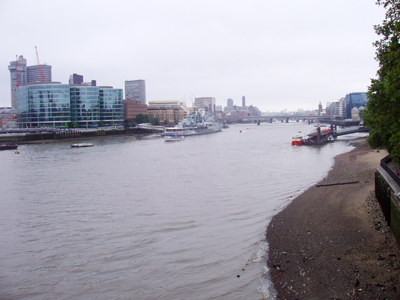 Themse 2 - London