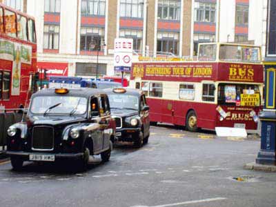 Taxi Victoria Station