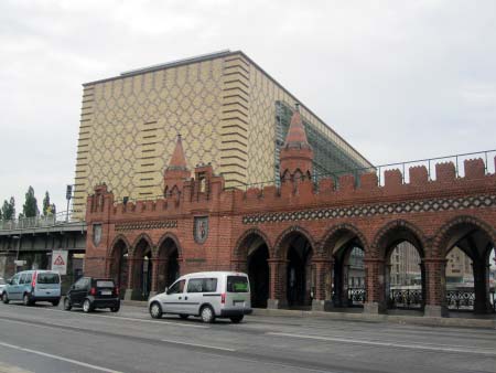 Auf der Brücke