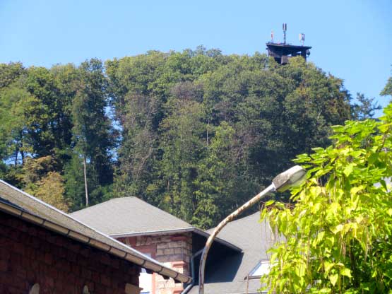 Aussichtsturm aus Holz