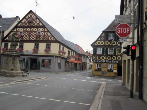 Zentrumskreuzung am Rathaus