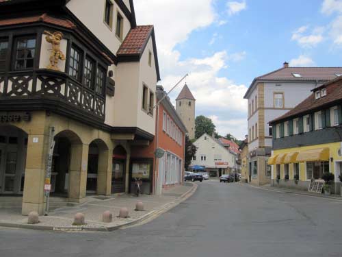 Wir gehen wieder in die untere Stadt