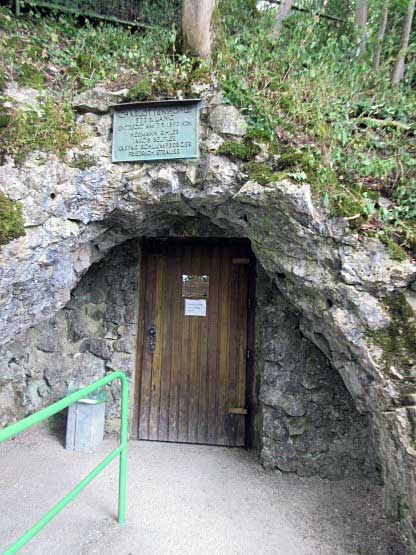 Eingang Charlottenhöhle