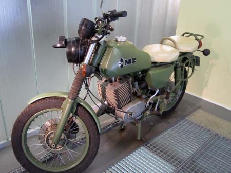 border="1"DDR-Motorrad
