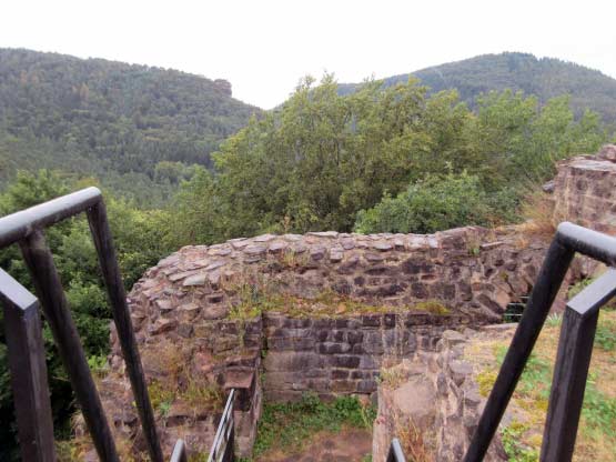 Überall Treppen und Geländer