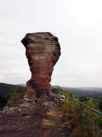 Wir besteigen den Drachenfels