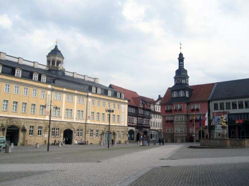 Stadtschloss und Rathaus