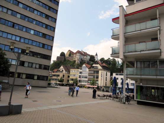 Fr.Degeler-Platz am Rathaus
