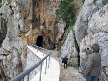 Fußgänger-Tunnel