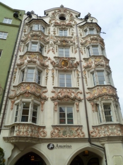 Helblinghaus mit der prunkvollen Stuckfassade