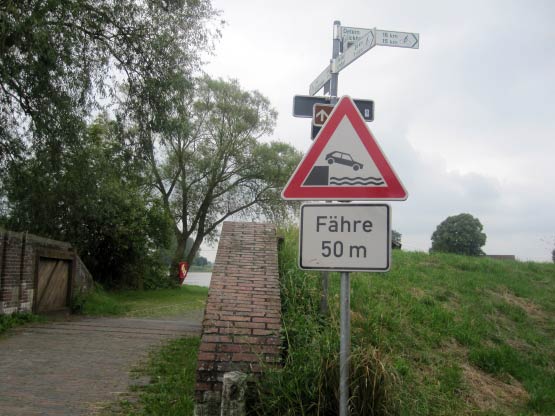 Achtung! Hinterm Deich fließt die Jümme