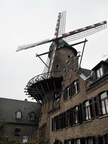 Windmühle im Zentrum