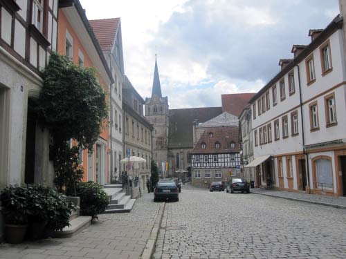 Noch ein Blick auf die Stadtpfarrkirche