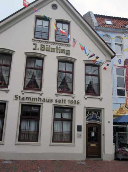 Tee-Stadt Leer, das Bünting-Stammhaus seit 1806