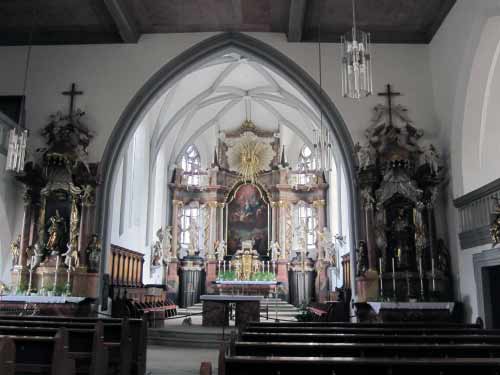 Kirche Mariä Himmelfahrt Altarraum