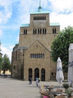 Minden Dom