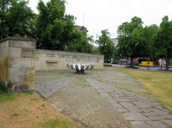 Mahnmal am Platz der Einheit