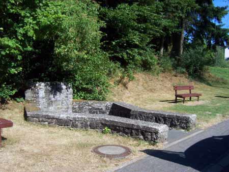 Sauerbrunnen Niederstadtfeld