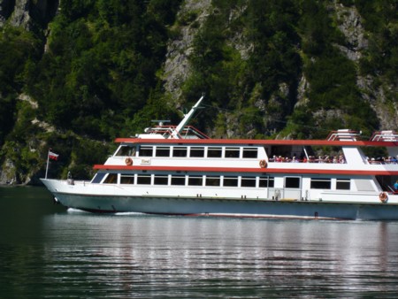 Schiffsverkehr auf dem Achensee