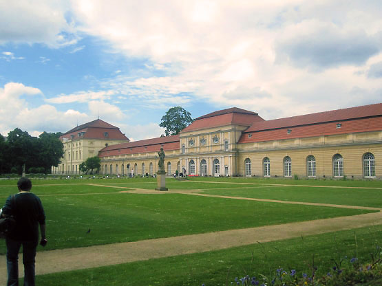 Das langgezogene Schloss