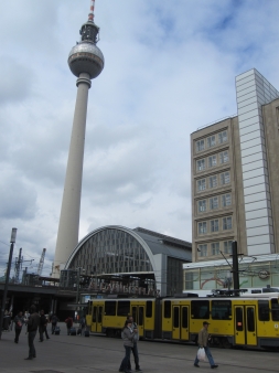 border="1"Straßenbahnen