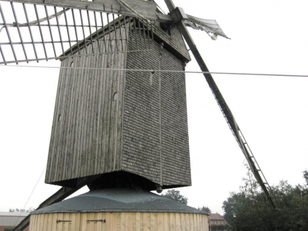 Windmühle auf Bock